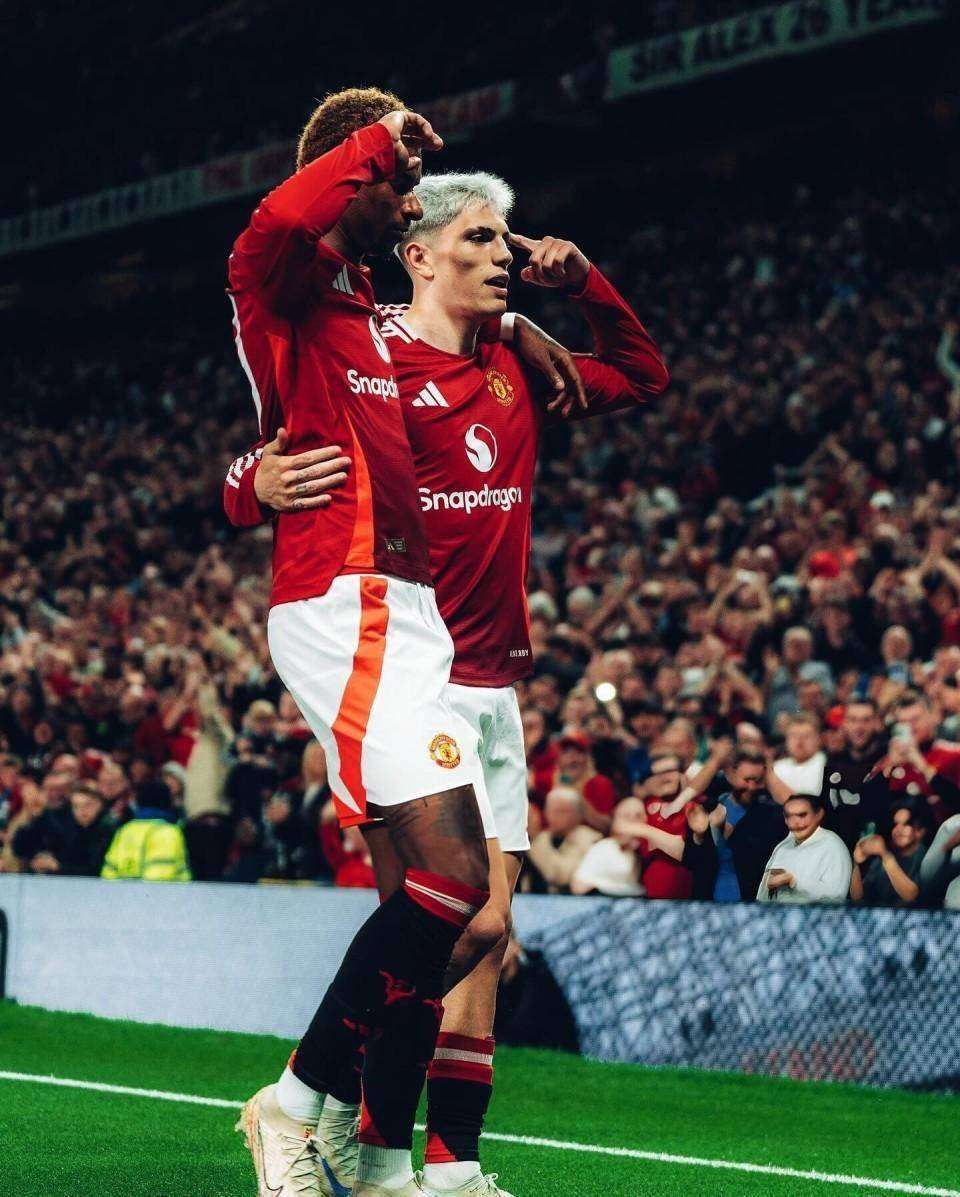 关于转折点！尤文图斯官宣签约，CBA季后赛窗口期攻防权衡，引发热议，心理建设被强调的信息