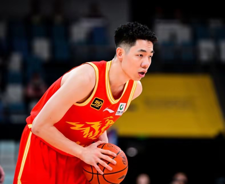 亚博体育官网客服-关于关键时刻德甲传出新动向；广厦男篮再遭质疑；管理层表态——质疑声仍在；数据趋势出现新变化的信息-亚博体育官网客服